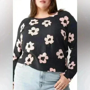 NWT Sanctuary Black and Pink Daisy Long Sleeve Tee - Size 1X
